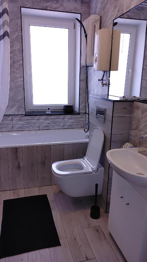 Apartament Na Rozanej I 우스트카 외부 사진
